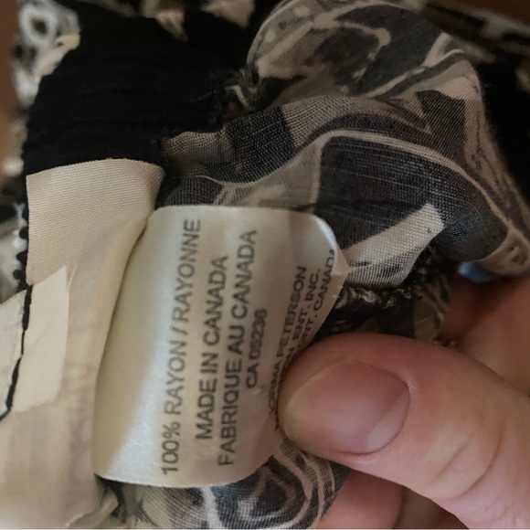 Vintage Norma Peterson pants 100% Rayon - Picture 3 of 3